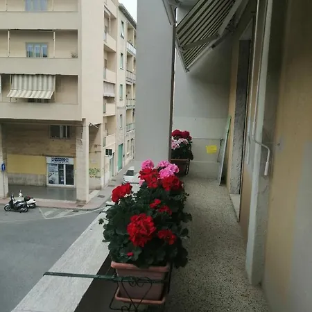 Brezza Marina Lägenhet *